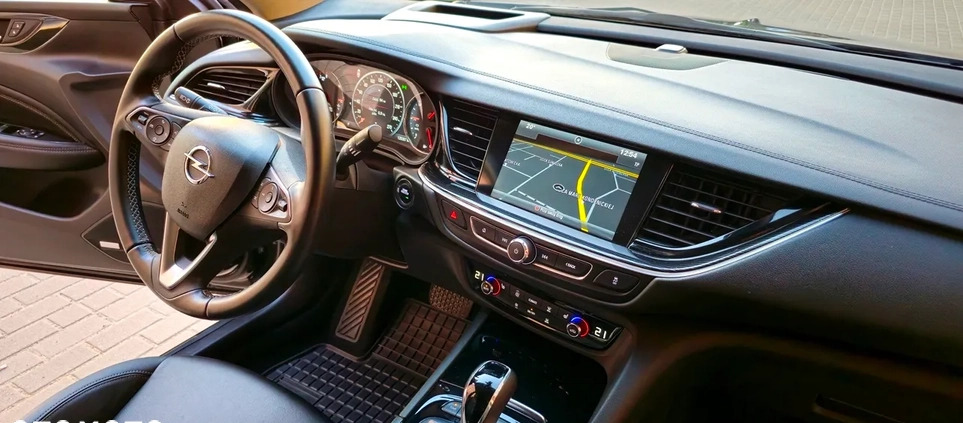 Opel Insignia cena 91900 przebieg: 125000, rok produkcji 2018 z Elbląg małe 704